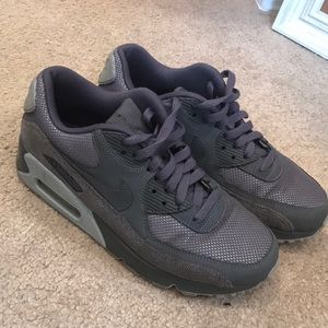 Grey Nike air max